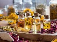 Ефірні олії, які заспокоюють, розслаблюють і нормалізують сон